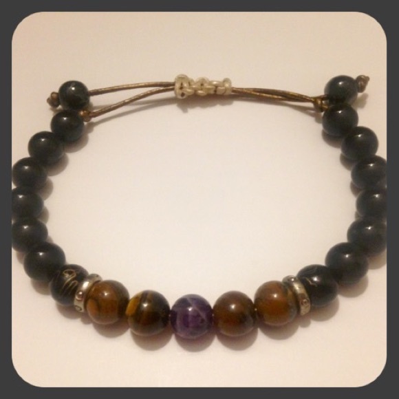 Mens Black/ Amethyst bead bracelet - Picture 2 of 2
